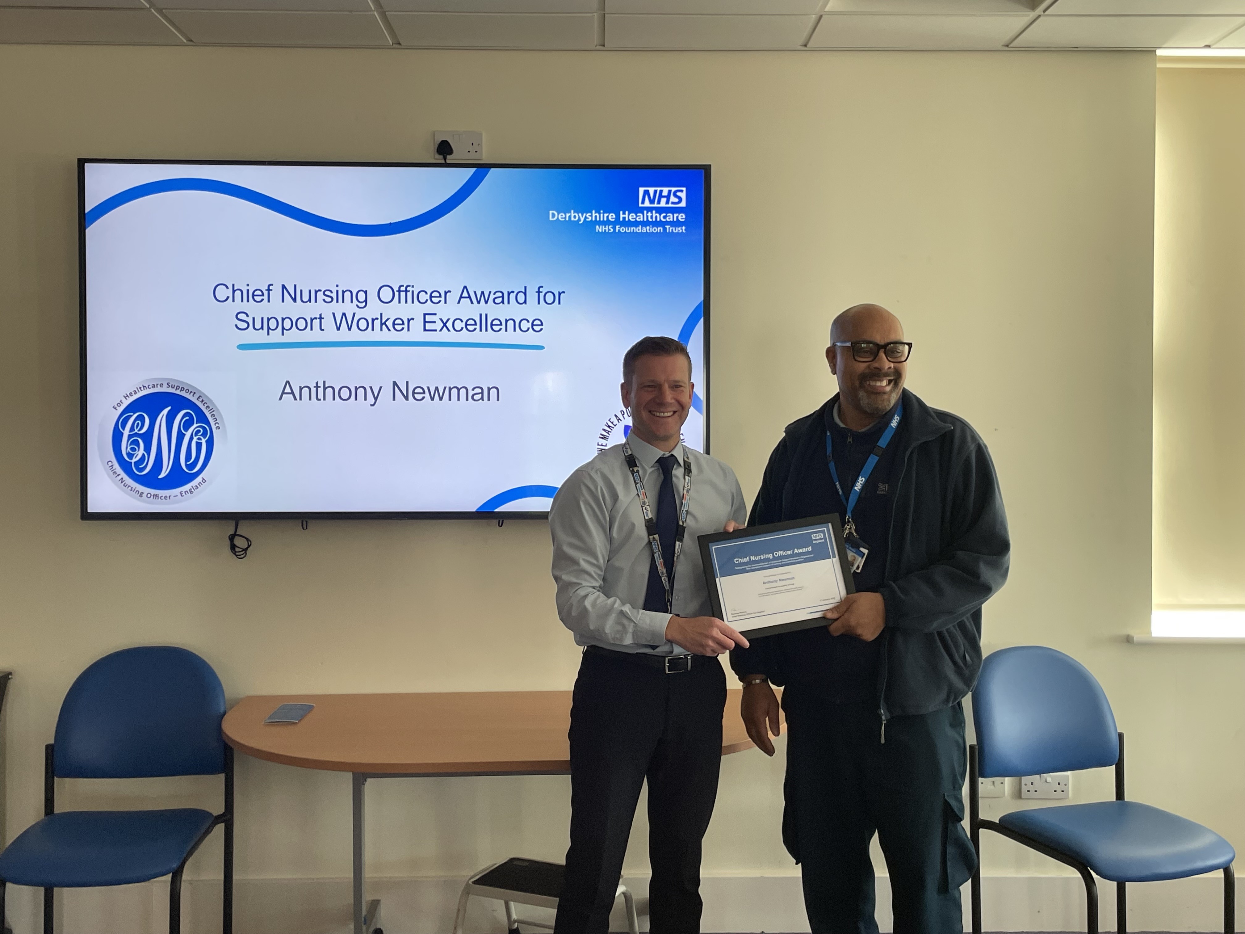 NHS support worker of 30+ years receives prestigious Chief Nursing Officer Award for transforming care for patients with severe mental disorders